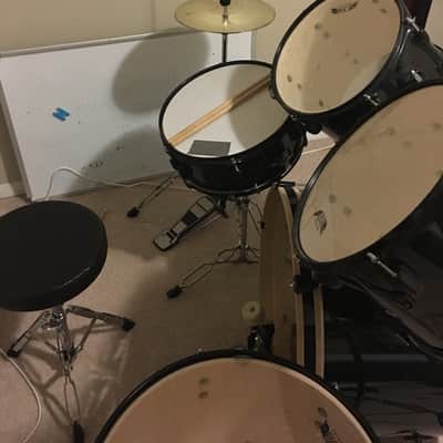 Stage Rocker Beginners drum kit. image 2