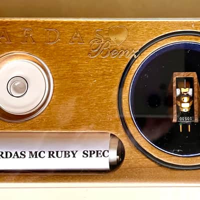 Cardas Myrtle Heart Ruby (Benz Micro Ruby) Cartridge, Myrtlewood, Line-contact Diamond on Boron Cantilever image 1