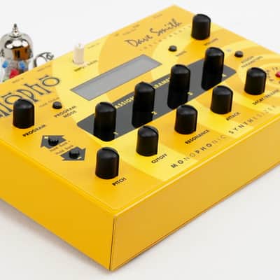 Dave Smith DSI Mopho Desktop Synthesizer + Top-Zustand + OVP + 1.5J Garantie