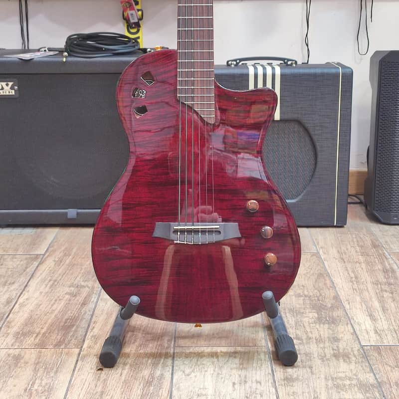 Cordoba Stage Guitar Garnet Limited