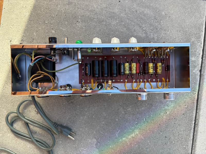 Detremolux (tweed Deluxe amp using fixed bias Tremolux circuit without tremolo). 5E3 chassis Deluxe clone. image 1