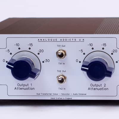 Neve Marinair Carnhill Style Transformer Box - British image 2