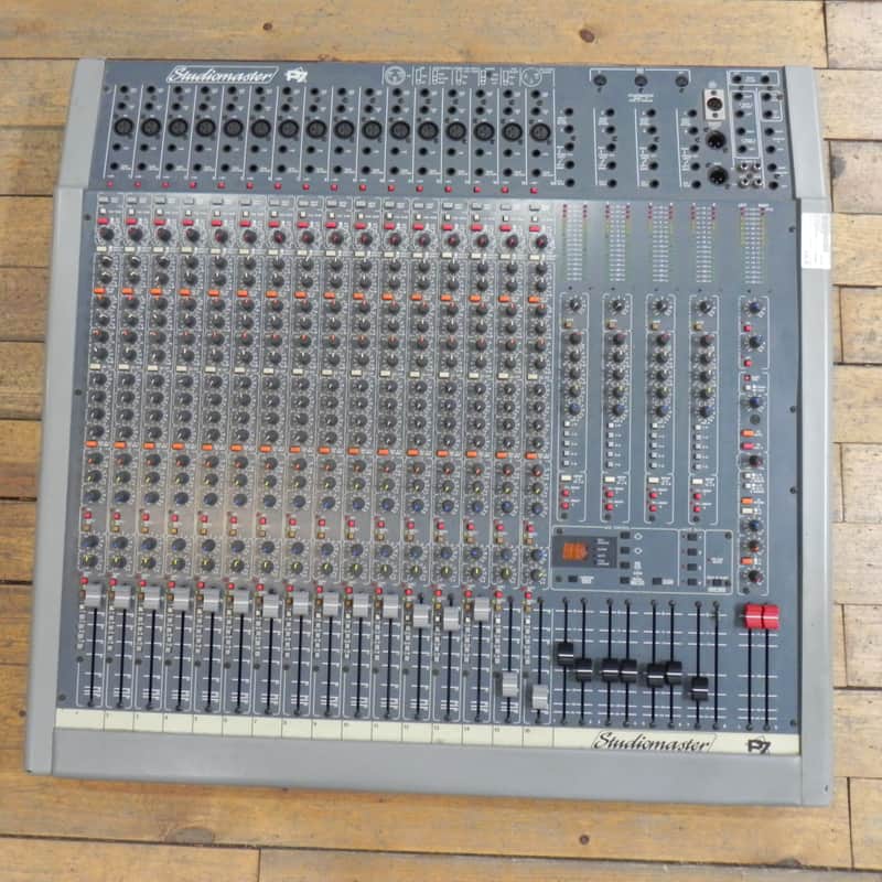 Soundcraft Studiomaster P7 16 Channel Mixer image 1