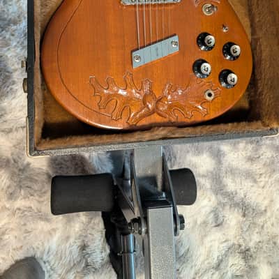 1975 Guild S-100 - Carved image 4