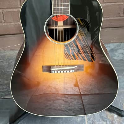 Gibson Custom Shop Limited Edition Advanced Jumbo Red Spruce Guitar 2022 - Sunburst image 3