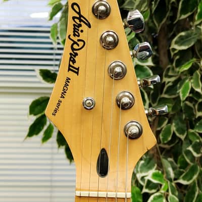 Aria Pro II Magna Series Left Handed Guitar with Hard Shell Square Case image 11