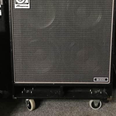 Ampeg B410HLF 400-Watt 4x10" Bass Speaker Cabinet