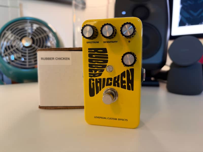 Lovepedal Rubber Chicken V2 2015 - 2021 - Yellow image 1