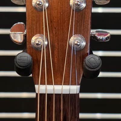 MARTIN D18 VINTAGE ACOUSTIC GUITAR W CASE - 1968 image 3