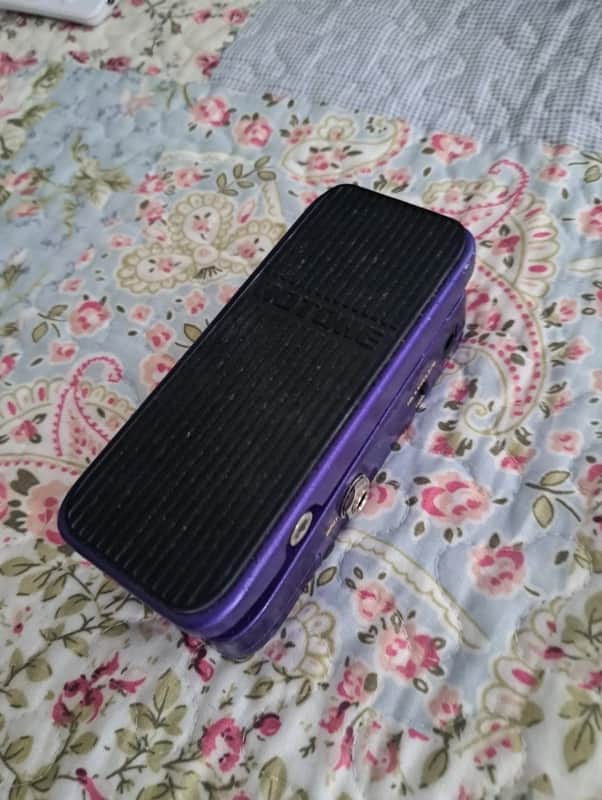 Hotone Vow Press Switchable Volume/Wah 2010s - Purple image 1