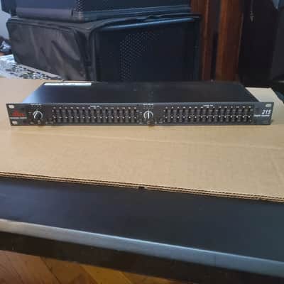 DBX 215 2-Channel 15 Band Graphic Equalizer image 1