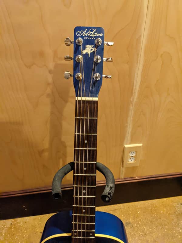 Art & Lutherie Ami Cedar Blue | Reverb Canada