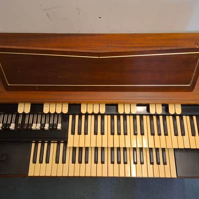 1966 Hammond L-111 Tonewheel Organ image 2