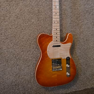Neville Birdseye T-Style 2018 Honey Burst image 2
