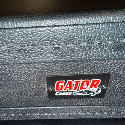 Hagstrom Ultra Max with Hard Case image 8