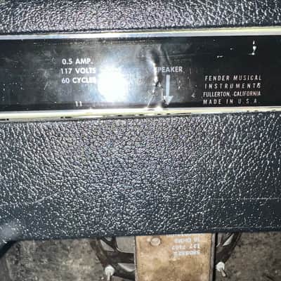 1970s Fender Bronco Rare  6 watt 1x8 speaker Silverface tube amplifier image 8