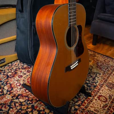 Walden G570 Concert Acoustic Guitar w/ Bag image 3