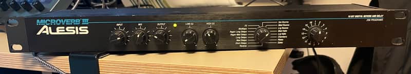 Alesis MicroVerb III 16-Bit Digital Reverb and Delay with US Power Supply image 1