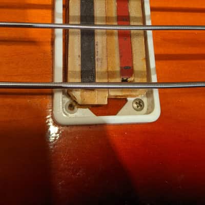 Supro Violin Bass Sunburst 1960s image 12