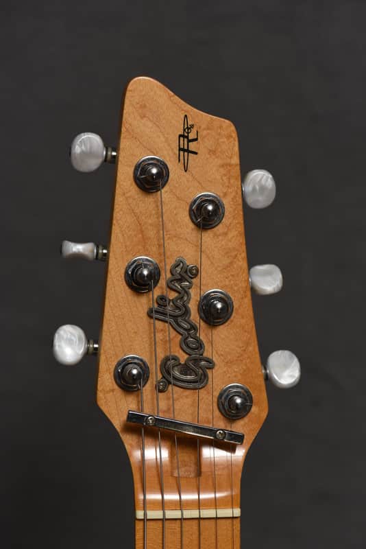 Godin Radiator 1999- Black | Reverb