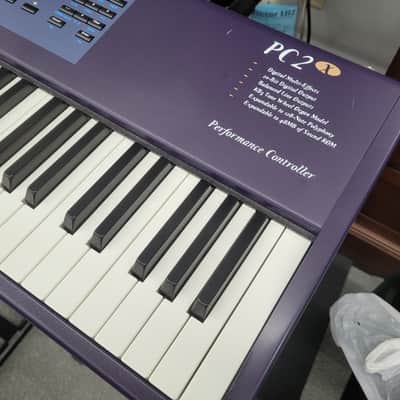 Kurzweil PC2X 88-Key Digital Stage Piano with Case - Blue image 2