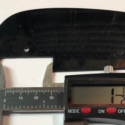Vintage Pickguard 19?? Black image 8