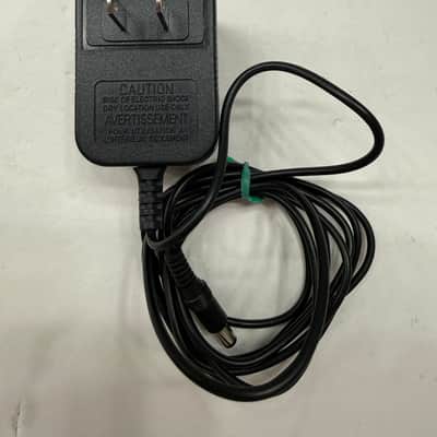 Tech 21 Model No. DC2 9v 100mA Guitar Effect Pedal Original Power Supply Adapter image 3