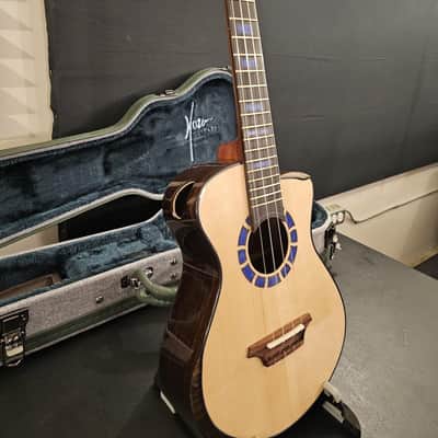 Hozen - Green Label Tenor Ukulele - German Spruce With Indian Rosewood w/ Case image 8