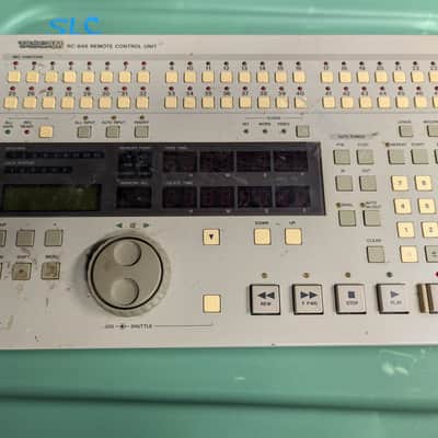TASCAM DA-88 Pair with remote control unit image 2
