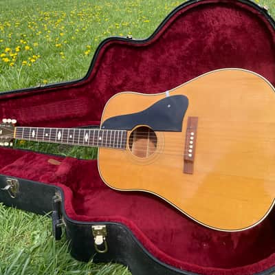 Vega Profundo Flat Top 1940,s - all original - hard shell case image 2