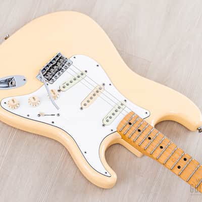 1996 Fender Custom Edition Yngwie Malmsteen Stratocaster ST72-140YM Yellow White w/ Dimarzio, Case & Hangtag, Japan MIJ image 10