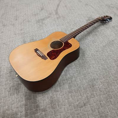 Used Guild D4-NT-HR True American Dreanought Acoustic Guitar