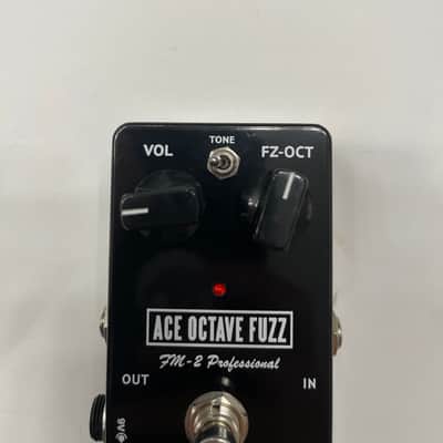 Wren And Cuff Ace Octave Fuzz FM-2 Professional Guitar Effect Pedal image 2