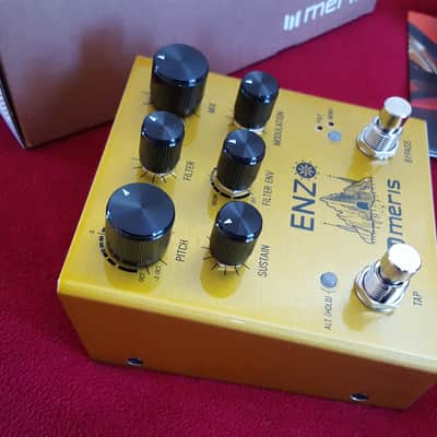 Meris Enzo Synthesizer Guitar Effects Pedal - Gold image 6