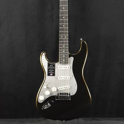 Fender American Ultra II Stratocaster Left-Hand Texas Tea Ebony Fingerboard image 2