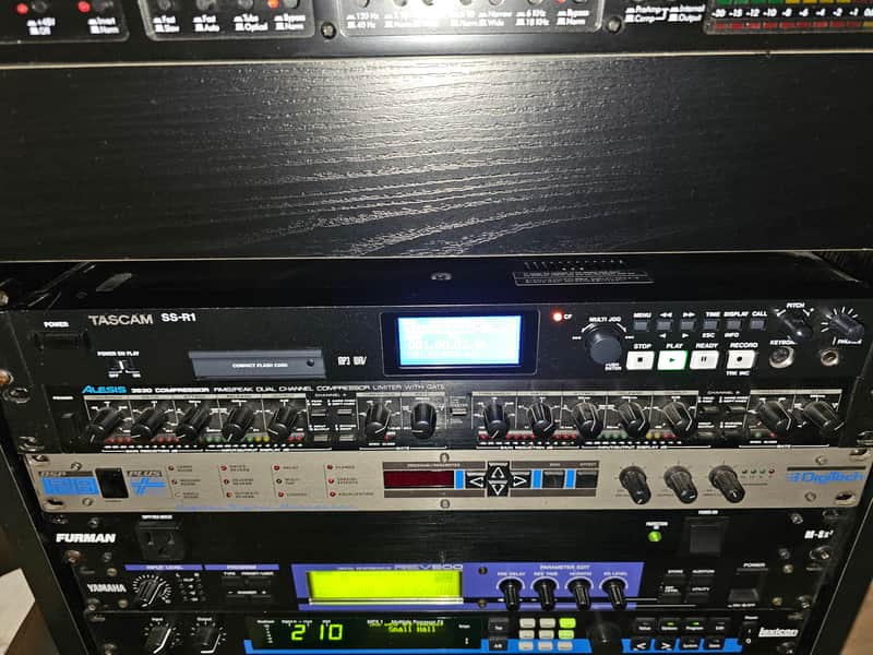 TASCAM SS-R1 Mid 2000s - Black image 1
