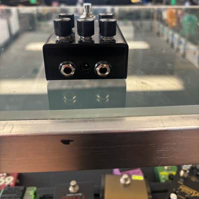 REVV G3 Distortion 2018 - 2021 - Blackout image 5