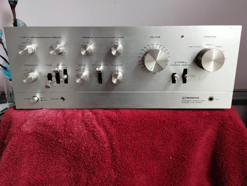 Pioneer SA9500 integrated amplifier in excellent condition, serviced. - 1970's image 1