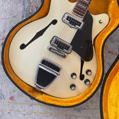 Incredible! Fender Coronado II 1967 - Olympic White image 2