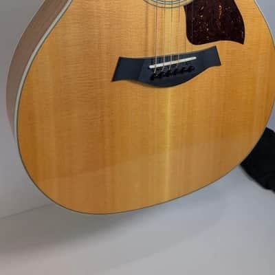 Taylor 214ce-N 2021 - Natural image 4