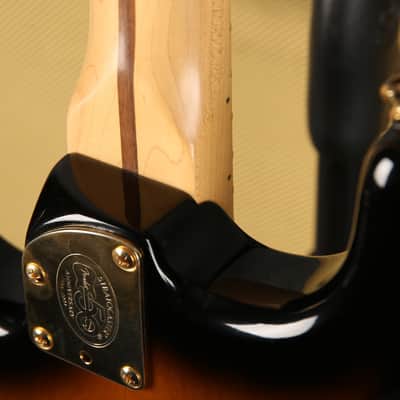 Fender American Deluxe 50th Anniversary Stratocaster - Sunburst - 2nd Hand image 9