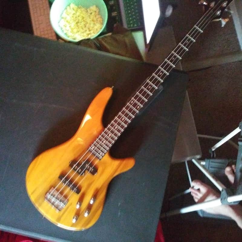 🎸Unmarked "EyeBuzz" S Style Electric Bass Guitar +Rosewood Fretboard +Cable!🎸 image 1