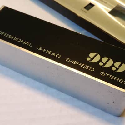 Realistic 999 Metal Faceplate Covers (Reel to Reel Tape Player by Radio Shack) image 2