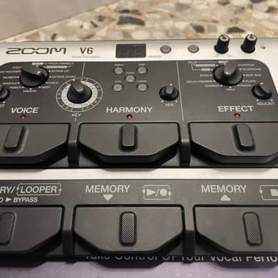 Zoom V6 Vocal Processor 2019 - Present - Silver image 2