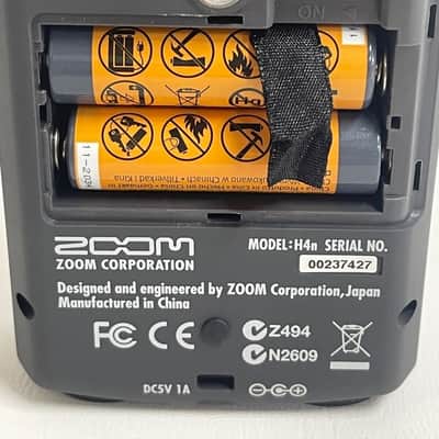 Zoom H2n Handy Recorder with Case image 5