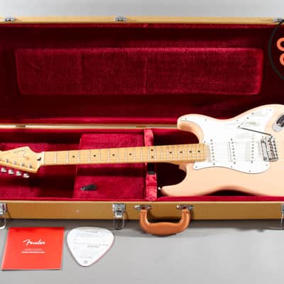 2021 Fender MIJ Japan Hybrid II Stratocaster Flamingo Pink w/ Tweed HSC image 2