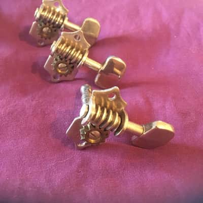 Grover Sta-tite Guitar Tuners Set ( 3+3), Square-ish Buttons, Chrome image 4