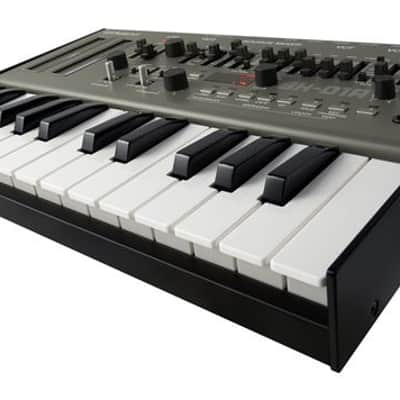 Roland SH01A Boutique Series Desktop Synthesizer image 12