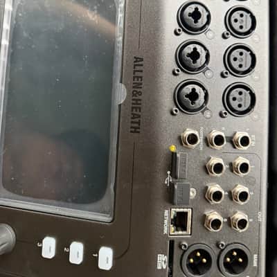 Allen & Heath CQ-12T 12-Channel Digital Mixer 2023 - Present - Black image 2