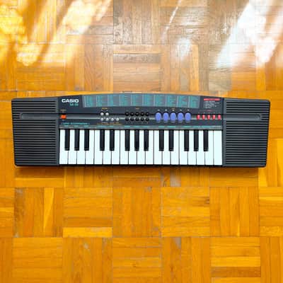 Casio SA-39 Tone Bank (Taiwan, 1997) - Vintage 32-Keys Mini Keyboard Synthesizer with original Box! Rare! image 3